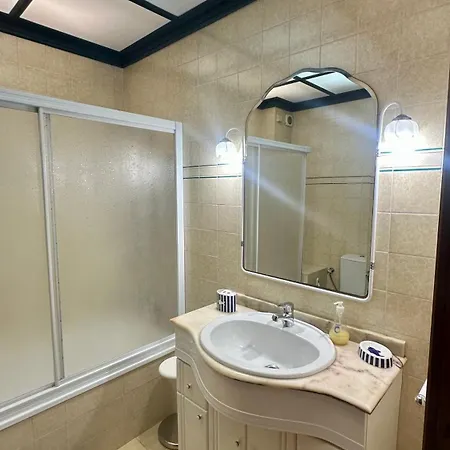 Kasa Kastelo By Ferias In Figueira Apartment